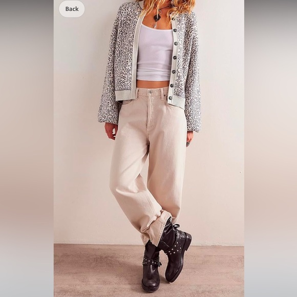 New Oversized Leopard Like Print Cardigan Button Down - Picture 2 of 3